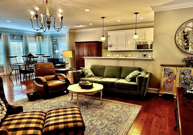 1st image of 1605 S Cannon Blvd E #201, Shelbyville, TN 37160 | MLS# 3169135