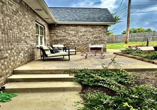 3rd image of 1605 S Cannon Blvd E #201, Shelbyville, TN 37160 | MLS# 3169135