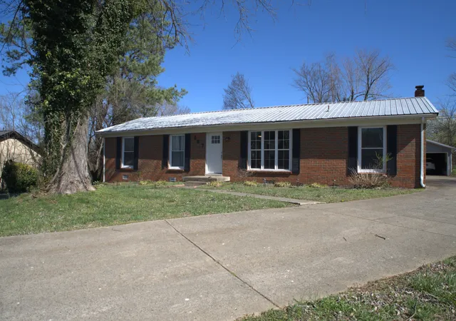 Photo 1 of Sale Pending at 287 Melinda Dr, Clarksville, TN 37042 | MLS# 2805797 | Listing updated on 2025-03-24