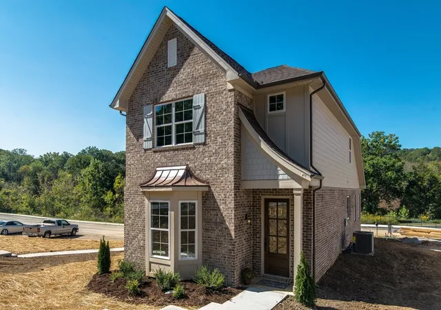 Homes for sale in Kingston Springs, TN | 27 Ellersly Way, Kingston Springs, TN 37082 | MLS# 2805858