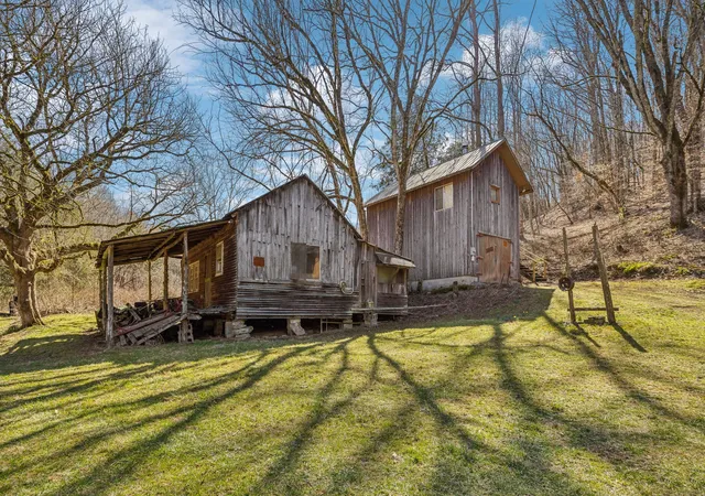 3rd image of 6528 Neely Creek Rd, Celina, TN 38551 | MLS# 2806260