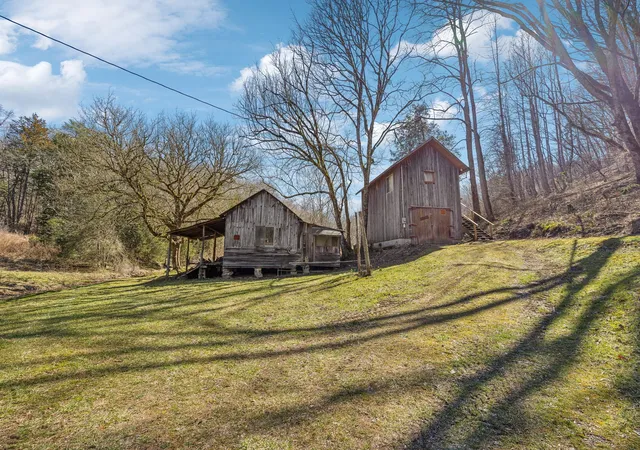 5th image of 6528 Neely Creek Rd, Celina, TN 38551 | MLS# 2806260
