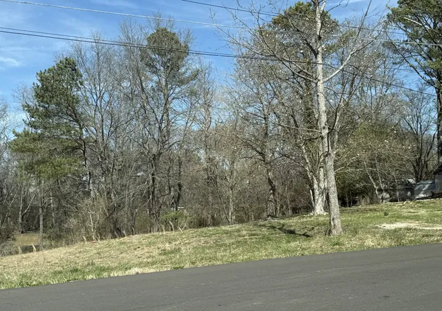 Photo 3 of Land for sale at 330 Cocke St, Lawrenceburg, TN 38464 | MLS# 2806730 | Listing updated on 2026-04-01