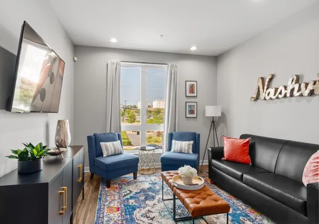 3rd image of 5403 Centennial Blvd, Nashville, TN 37209