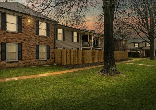 24th image of 5025 Hillsboro Pike #20E, Nashville, TN 37215 | MLS# 2809321