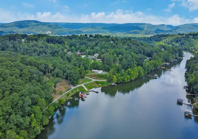 3rd image of 178 Hutton Court, Dayton, TN 37321 | MLS# 3185743