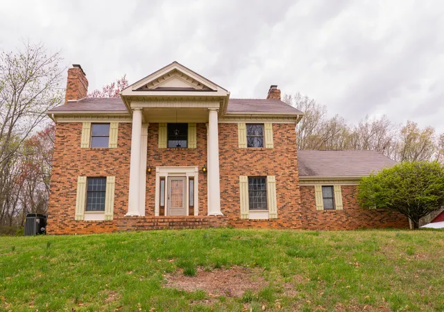 Photo 1 of Single family home for sale at 1601 Harvie Mills Rd W, Cookeville, TN 38501 | MLS# 2814759 | Listing updated on 2025-04-10