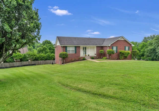 Homes for sale in Hendersonville, TN | 211 Northview Ct, Hendersonville, TN 37075 | MLS# 2816579