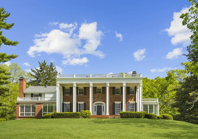 1st image of 5350 Hillsboro Pike, Nashville, TN 37215 | MLS# 2820951