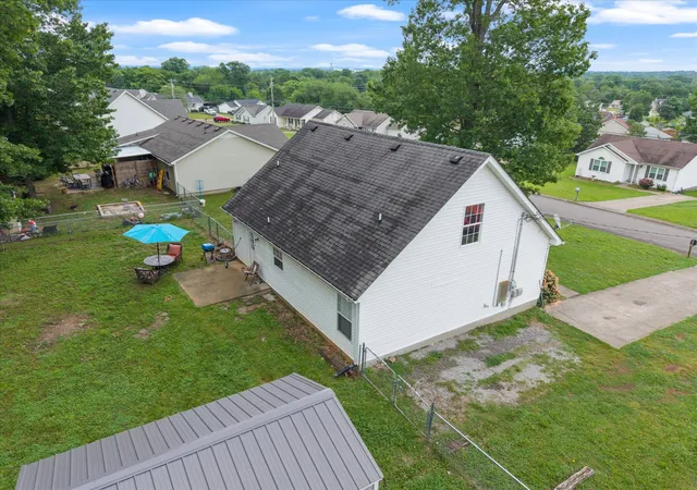 Photo 3 of Single family home for sale at 1011 Sky Valley Trl, Smyrna, TN 37167 | MLS# 2871839 | Listing updated on 2026-08-08