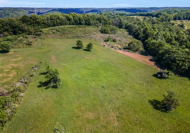 Photo 2 of House for sale at 8475 Crawley Hl Rd, Mount Pleasant, TN 38474 | MLS# 2824810 | Listing updated on 2026-07-09