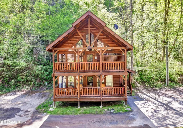 1st image of 335 Caney Creek Rd, Pigeon Forge, TN 37863 | MLS# 2864984