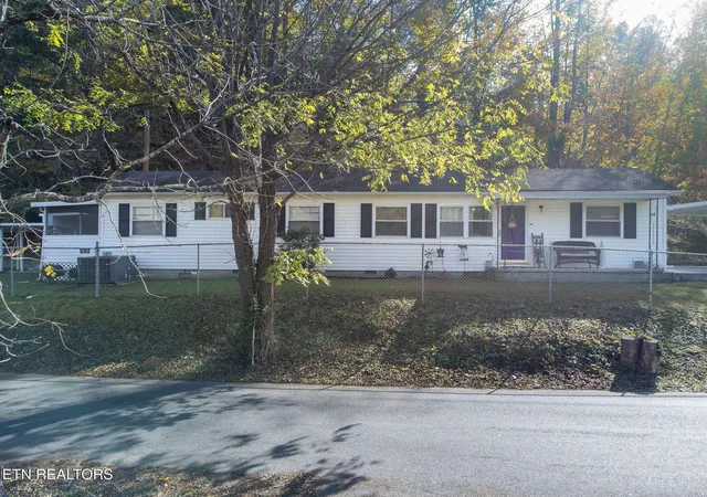 Homes for sale in Seymour, TN | 973 Graves Delozier Rd, Seymour, TN 37865 | MLS# 2955268