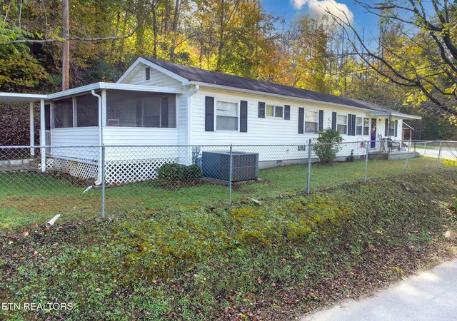 Homes for sale in Seymour, TN | 973 Graves Delozier Rd, Seymour, TN 37865 | MLS# 2955268