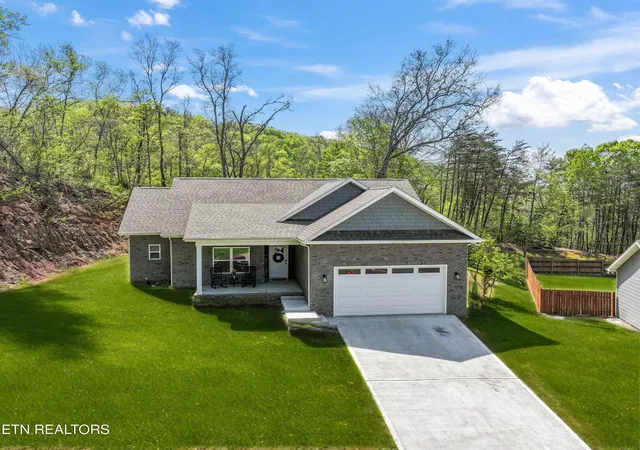 1st image of 174 Flagstone Way, Clinton, TN 37716 | MLS# 2940629