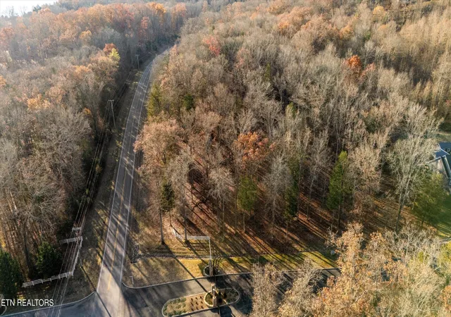 4th image of 380 Walking Horse Trail Tr, Rockwood, TN 37854 | MLS# 2927390