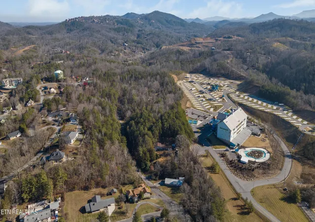 5th image of 820 Old Gate Rd, Pigeon Forge, TN 37863 | MLS# 2906625