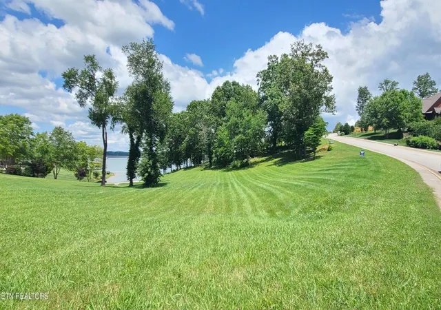 2nd image of 92 Majestic Circle, Dandridge, TN 37725 | MLS# 3163421