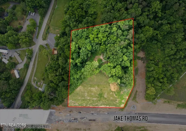 2nd image of 0 Jake Thomas Rd Blvd, Pigeon Forge, TN 37863 | MLS# 3270210