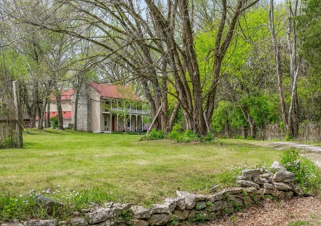 Photo 3 of Single family home for sale at 134 Opossum Hollow Rd, Watertown, TN 37184 | MLS# 2822774 | Listing updated on 2026-10-07