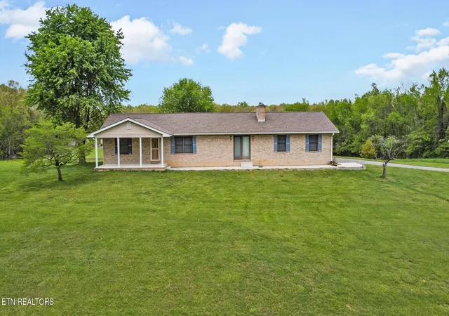 2nd image of 1396 N York Hwy 1396, Jamestown, TN 38556 | MLS# 2900933