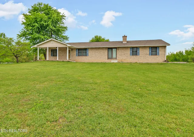 3rd image of 1396 N York Hwy 1396, Jamestown, TN 38556 | MLS# 2900933