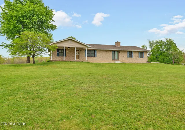 4th image of 1396 N York Hwy 1396, Jamestown, TN 38556 | MLS# 2900933