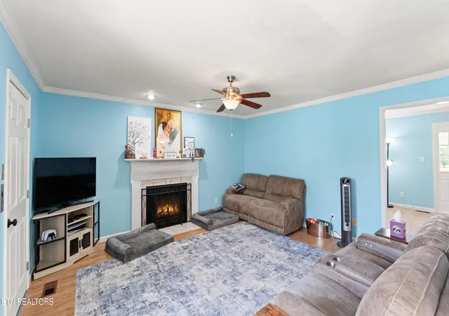 3rd image of 7424 Castlegate Blvd, Knoxville, TN 37918 | MLS# 2865125