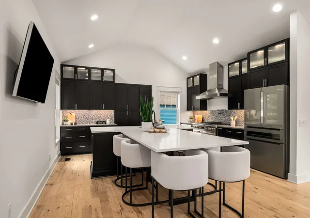 5th image of 404 Taylor St, Nashville, TN 37208 | MLS# 2824195