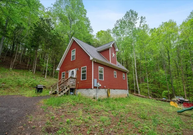 1st image of 1576 Butler Mill Hollow Rd, Bethpage, TN 37022 | MLS# 2823118