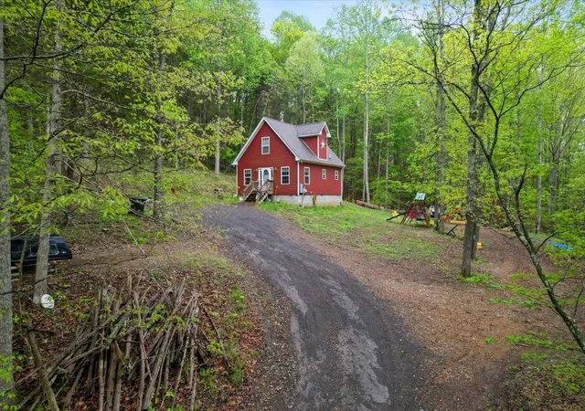 2nd image of 1576 Butler Mill Hollow Rd, Bethpage, TN 37022 | MLS# 2823118