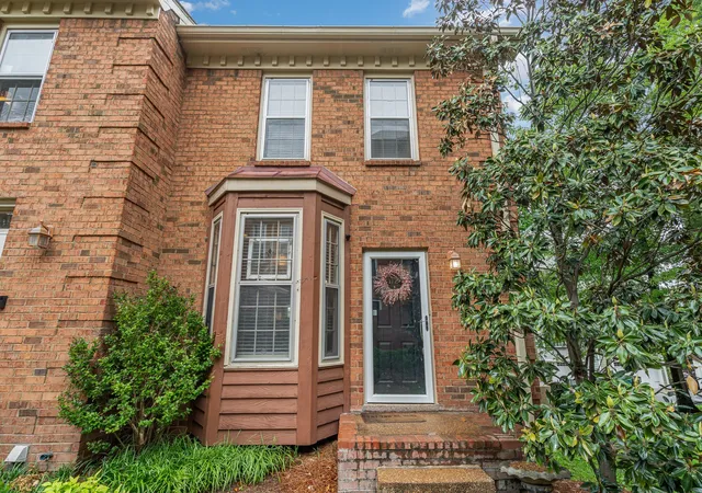 Photo 2 of Townhouse for sale at 3110 W End Cir #12, Nashville, TN 37203 | MLS# 2823170 | Listing updated on 2025-12-31