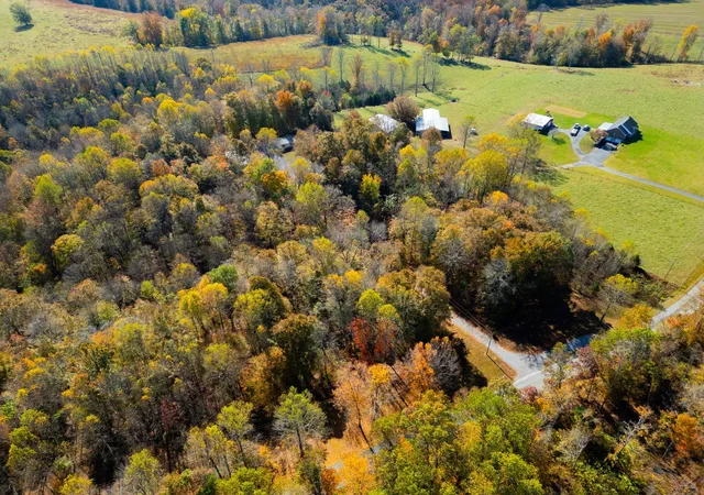 5th image of 2533 Hanestown Rd, Westmoreland, TN 37186 | MLS# 2824180