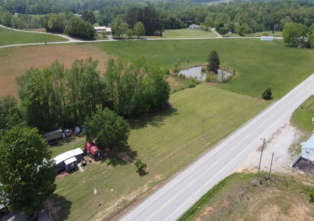 3rd image of 7743 Smithville Hwy, Sparta, TN 38583 | MLS# 2824563