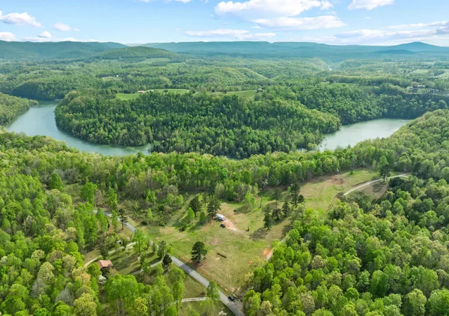 Homes for sale in Byrdstown, TN | 0 Robbinstown Rd, Byrdstown, TN 38549 | MLS# 2824891