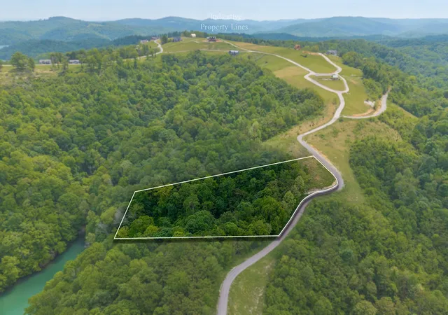 2nd image of 0 Mallard Ln, Hilham, TN 38568 | MLS# 2825017