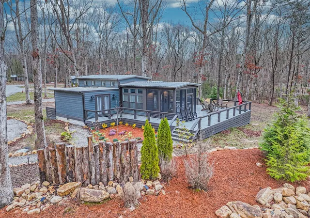 1st image of 10 Crawfish Ct, Tracy City, TN 37387 | MLS# 2833844