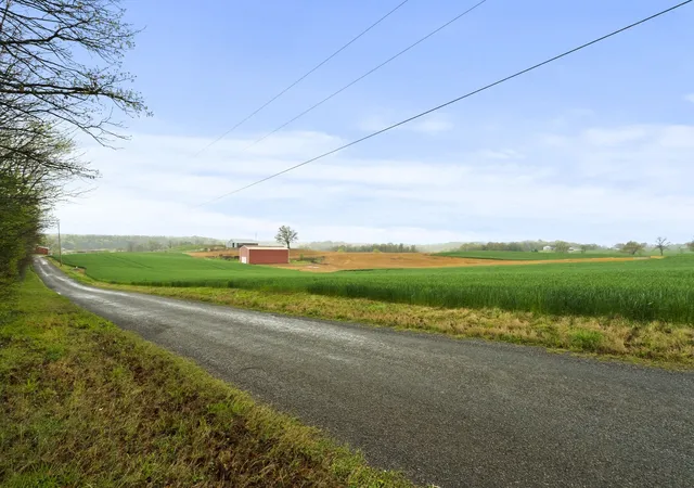 3rd image of 1 J Bourne Road, Adams, TN 37010 | MLS# 2866721
