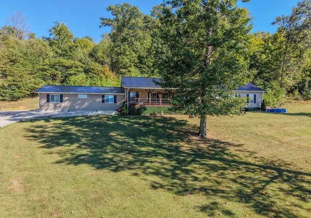 Photo 1 of Manufactured home for sale at 166 County Rd 168, Athens, TN 37303 | MLS# 3216236 | Listing updated on 2026-10-02