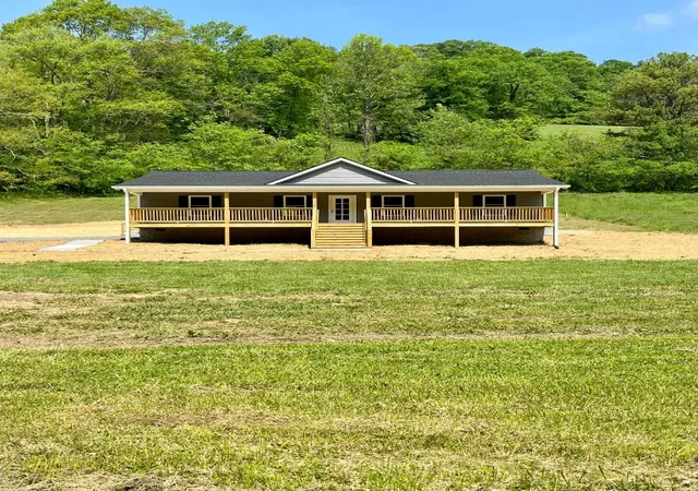Photo 2 of Single family home for sale at 51 Kemp Holw Rd, Pleasant Shade, TN 37145 | MLS# 2866006 | Listing updated on 2025-10-09