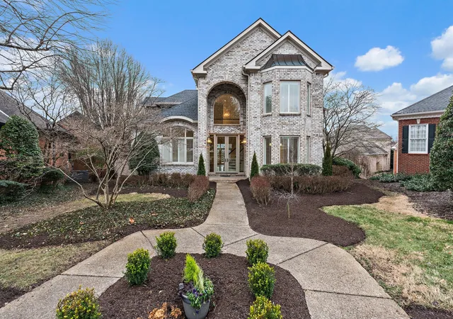 1st image of 37 Erwin Ct, Nashville, TN 37205 | MLS# 2866984