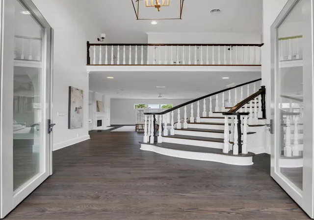 2nd image of 37 Erwin Ct, Nashville, TN 37205 | MLS# 2866984
