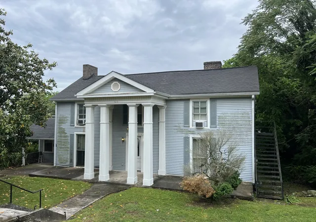 1st image of 613 W 7th St, Columbia, TN 38401 | MLS# 2867379