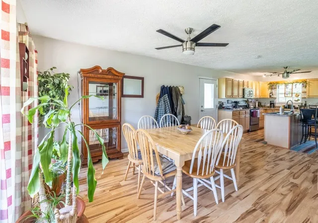 Photo 3 of Sale Pending at 7511 Upper E Valley Rd, Pikeville, TN 37367 | MLS# 2867349 | Listing updated on 2026-08-30