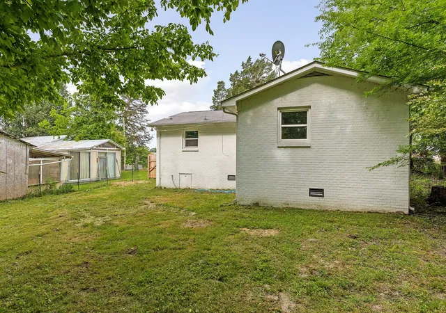 Photo 25 of Single family home for sale at 116 S Bright Hill St, Smithville, TN 37166 | MLS# 2886112 | Listing updated on 2025-10-31