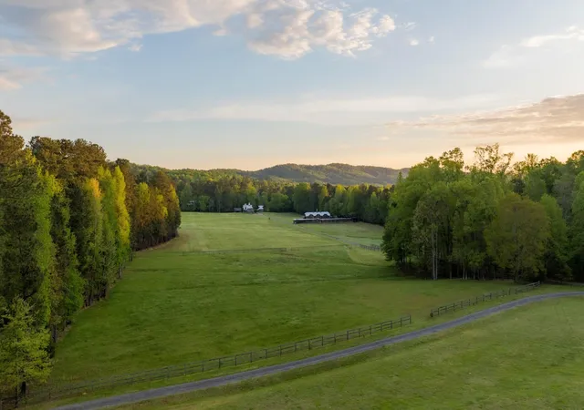 2nd image of 2979 Big Texas Valley Road Nw, Rome, GA 30165 | MLS# 2923286
