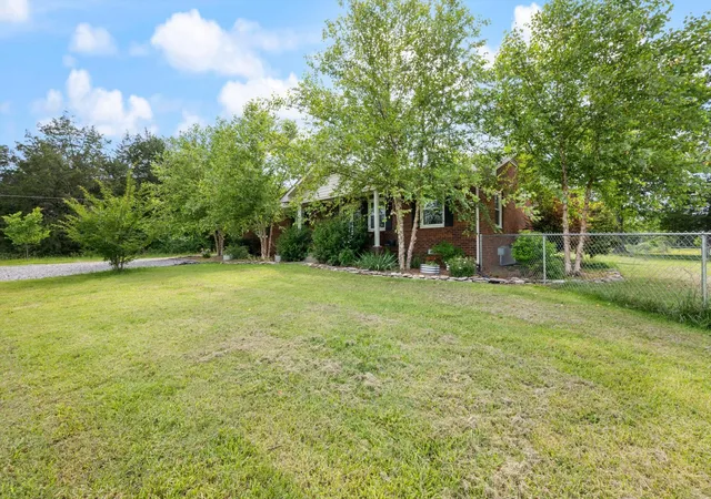 3rd image of 1120 Weeks Rd, Murfreesboro, TN 37127 | MLS# 2882830