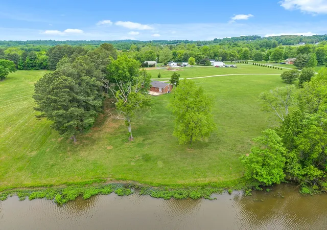 33rd image of 5130 Greenville Rd, Hopkinsville, KY 42240 | MLS# 2885169