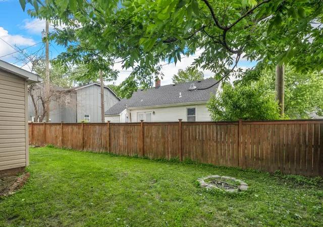 3rd image of 1013 Elliston St, Old Hickory, TN 37138 | MLS# 2885433