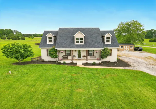 1st image of 1864 Sawgrass Ln, Chapel Hill, TN 37034 | MLS# 2890319